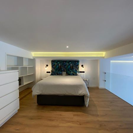 Loft Laura Nervion Lägenhet Sevilla Exteriör bild