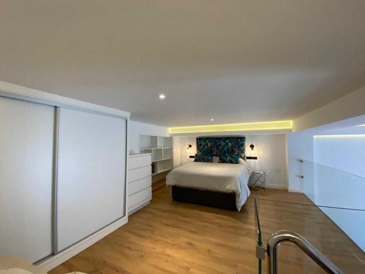 Loft Laura Nervion Lägenhet Sevilla Exteriör bild